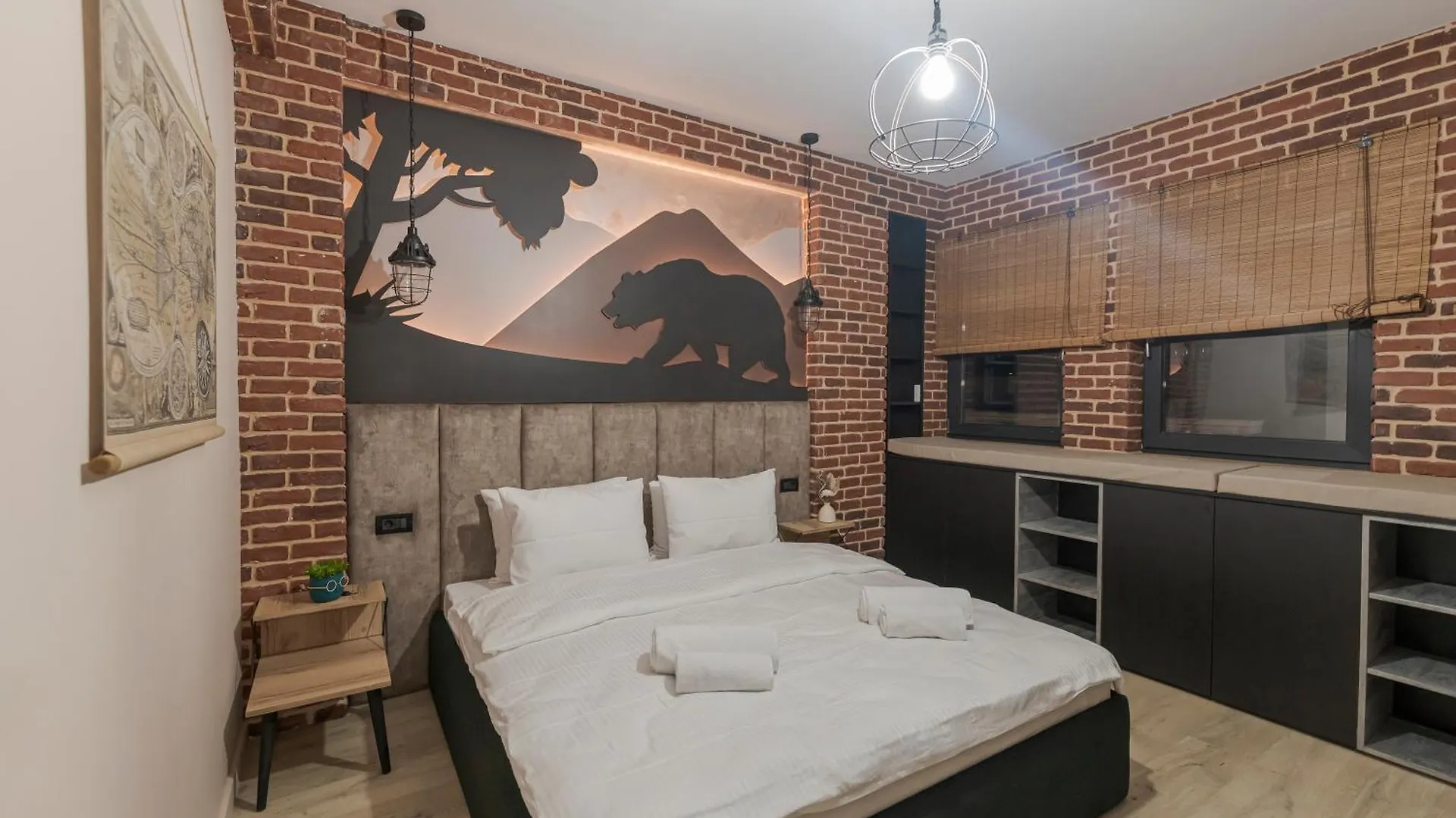 Apartment Ferienwohnung The Old Town Industrial Vault - A Fusion Of Past & Present Bukarest
