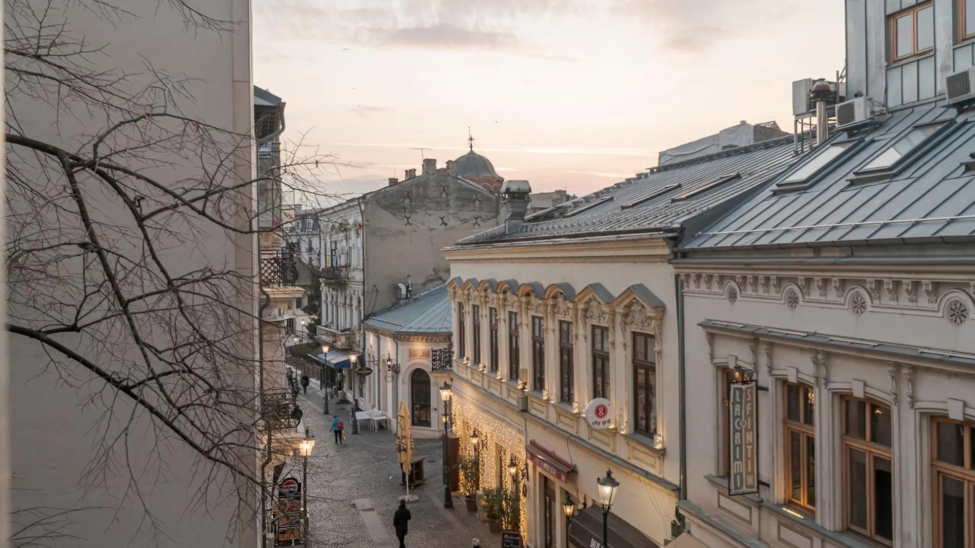 Apartment Ferienwohnung The Old Town Industrial Vault - A Fusion Of Past & Present Bukarest