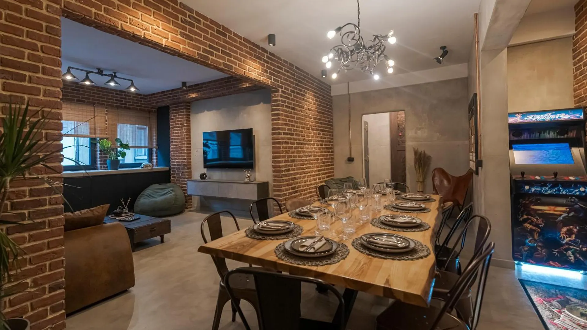 Apartment Ferienwohnung The Old Town Industrial Vault - A Fusion Of Past & Present Bukarest