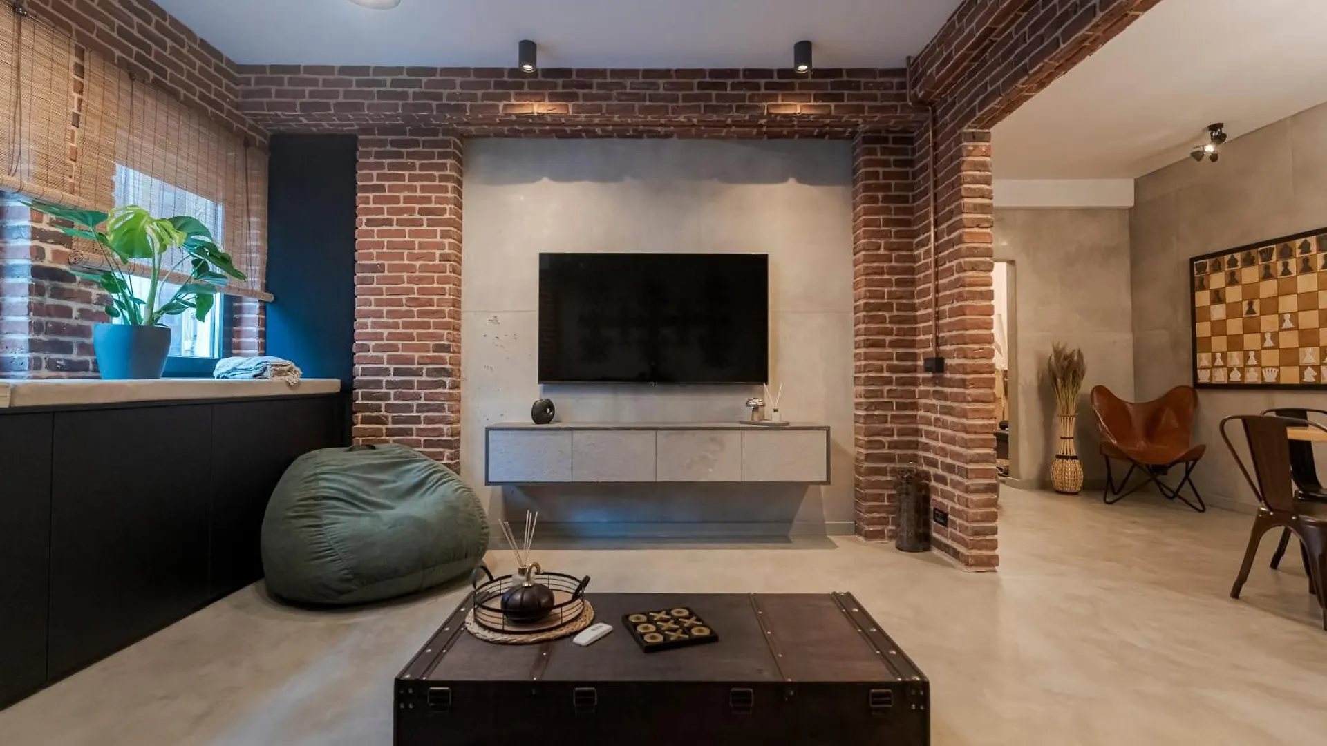 The Old Town Industrial Vault - A Fusion Of Past & Present Appartement Boekarest